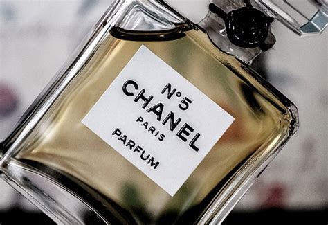 chanel no.5 ingredients|chanel no 5 price.